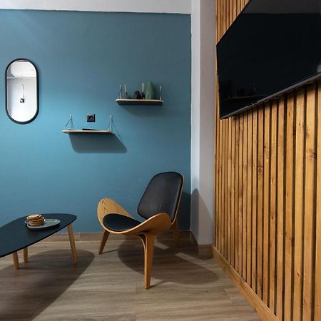 شقة Blue Tourmaline Downtown Flat كالاماتا المظهر الخارجي الصورة
